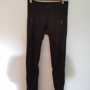 Lululemon leggings size 4